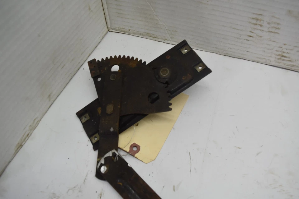 Willys Aerolark Aero Lark 1953 pasajero ventana trasera derecha regulador 53 Foto 4 de 4