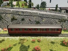 Hornby BR Composite Coach R4055a OO scale DC