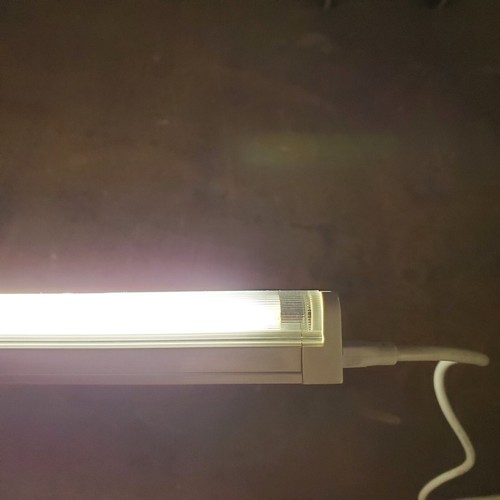 Jesco Sleek Plus 34.5" Fluorescent Mountable Under Cabinet Light 4100K w/Bulb - Picture 25 of 32