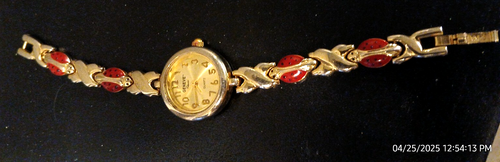 Xsmall RARE vintage Geneve Classics gold womens watch w/red ladybug accents