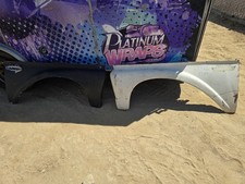 1961 1962 1963 1964 1965 1966 Ford Truck 4x4 F350 Pair Of Fenders 61 62 63 65 66
