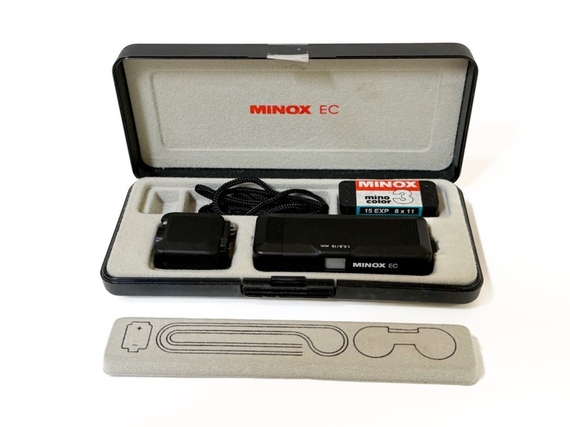 Vintage MINOX EC Sub Miniature Spy Camera In Case With Booklets German.