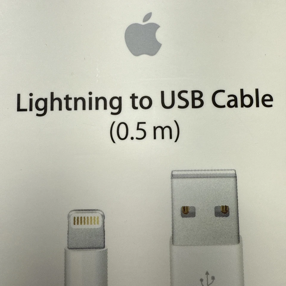 Genuine Apple (ME291ZMA) Lightning to USB 0.5m Cable NEW BOXED White - A1511 - Image 3 of 4