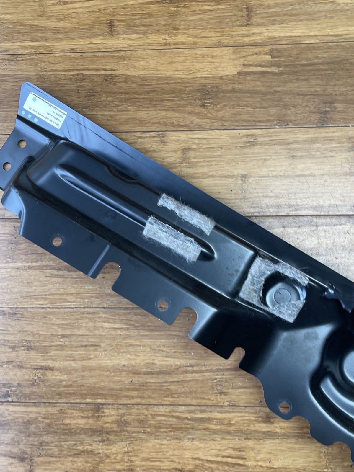 Rolls-Royce Dawn 2017-2023 Rear Left Bumper bracket