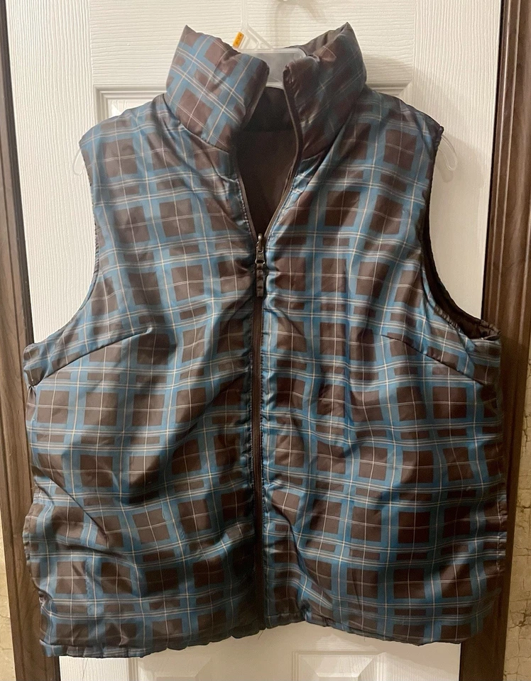 CHALECO MUJER TALLA 2X REVERSIBLE EXTERIOR MARRÓN Y VERDE AZULADO MERONA USADO EN EXCELENTE ESTADO Foto 3 de 4