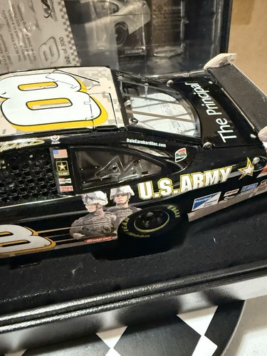 RARE* Mark Martin ELITE #5 ARMY SALUTE THE TROOPS 2008 COT 1/24 Nascar Diecast - Picture 5 of 12