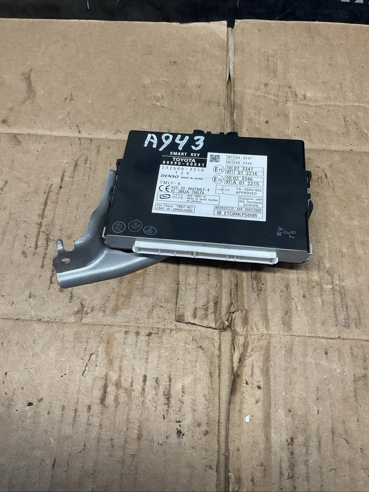 07-09 Lexus LS460 Smart Key Control Module Computer Assembly 89990-50041 - Image 2 of 4