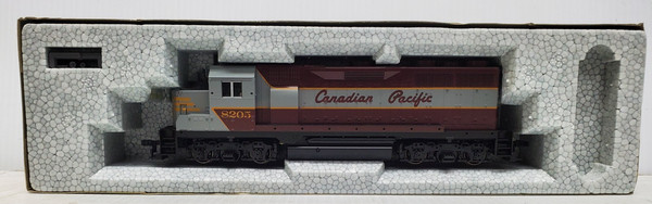 KATO 37-024 GP35 Canadian Pacific #8205 con base de datos (acopladores antiguos) nuevo en caja