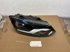 VOLKSWAGEN POLO 2013 DRIVERS SIDE FRONT HEADLIGHT ONE BROKEN LUG ***freepost**