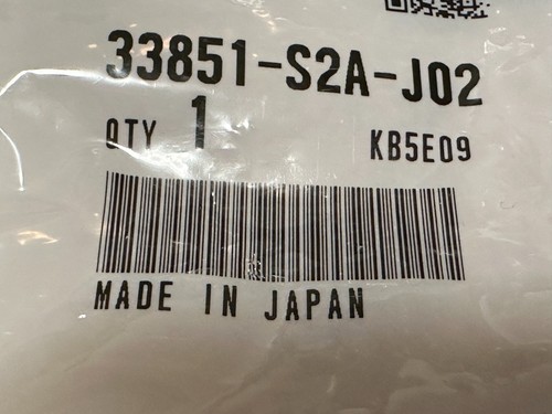 Honda Genuine S2000 S2K AP1 AP2 Clear Side Marker Lens Left Right Pair OEM JDM - Picture 3 of 10