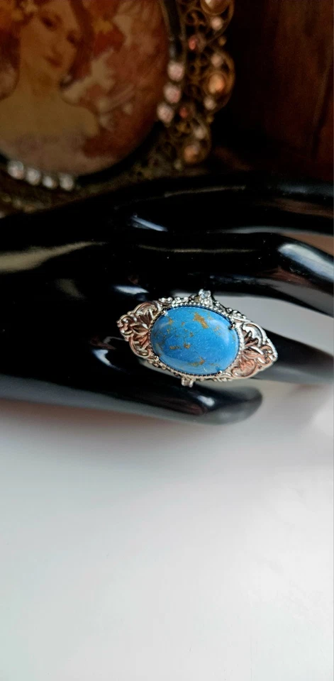 Ring aus Edelstahl mit einem Türkis Edelstein°. - Bild 1 von 4