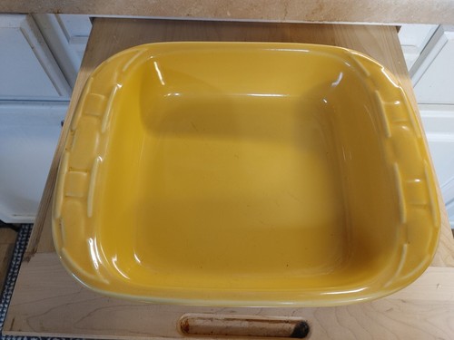 Longaberger Pottery Woven Tradition Butternut Yellow Casserole Baking Dish 8 x 8