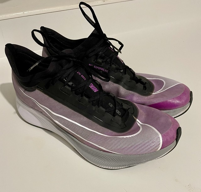 Size 10.5 - Nike Zoom Fly 3 Hyper 