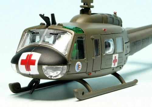 Modellini statici Elicottero militare in plastica scala 1:87