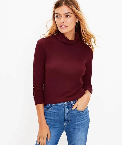 NWOT ANN TAYLOR LOFT RIBBED TURTLENECK 