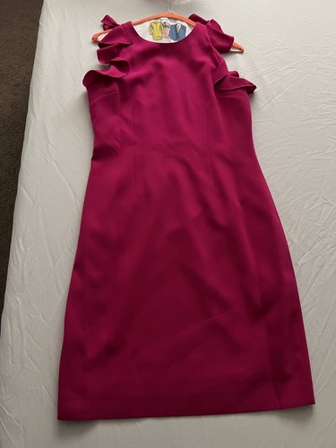 Rosa Elie Tahari Kleid