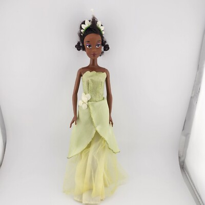 DISNEY Store Classic Princess and The Frog Tiana Doll 11''