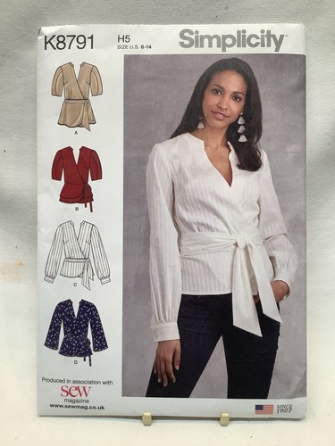 NEW UNCUT SEWING SIMPLICITY DRESSMAKING TOP PATTERN SIZE US 6-24 SEE PHOTOS