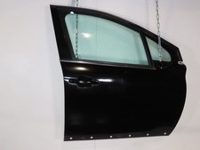 Porte avant et accessoires Peugeot 2008