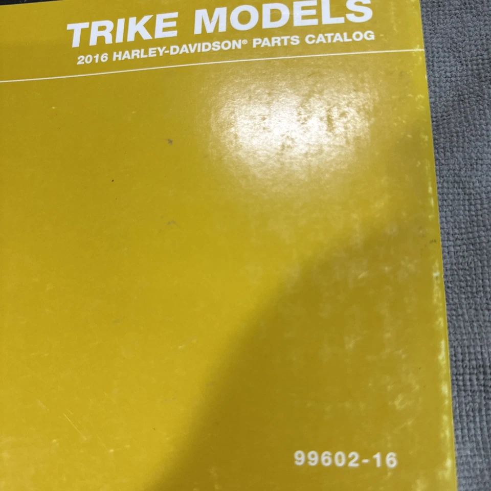 Harley Davidson Trike Tri Glide 2016 modelos catálogo de piezas manual OEM Foto 2 de 4