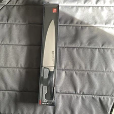 ZWILLING  J.A. Henckels Four Star 8" Chef's Knife 31071-200 BRAND NEW IN BOX