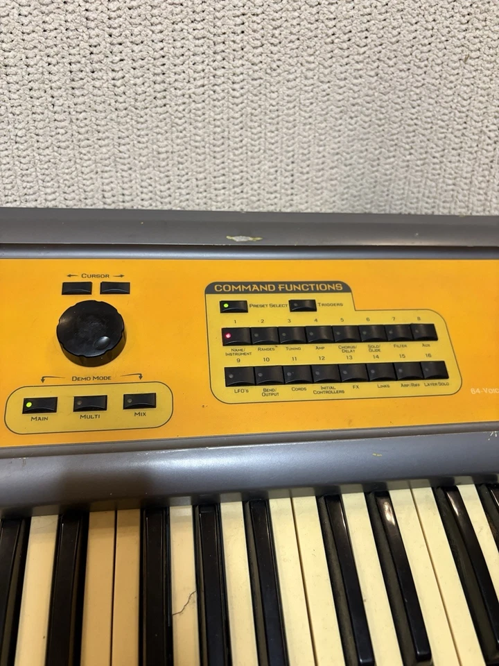 E-MU XK-6 Xtreme keys Synthesizer Keyboard vintage Working *No Sound ROM Cards* - Image 3 of 4