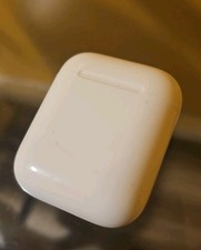 Apple AirPods 2nd Generation A2031 Wireless Bluetooth Earbuds Used