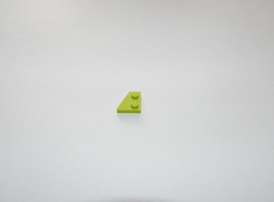 Lego LEFT PLATE 2X2, 27 DEG. Bright Yellowish Green 6258408 24299 K7