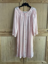 Gilead Vintage Made In USA Button Front Lace Silky Lightweight Pink Robe