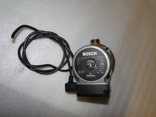 Junkers 8717204449 Type UP10-30 S0 B 130 Junkers Speicherpumpe 8737708898 - Bild 1 von 7