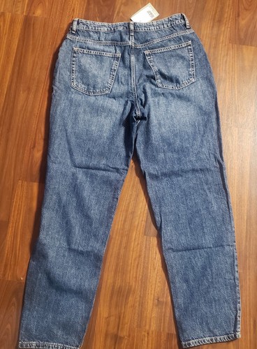 divided loose mom jeans