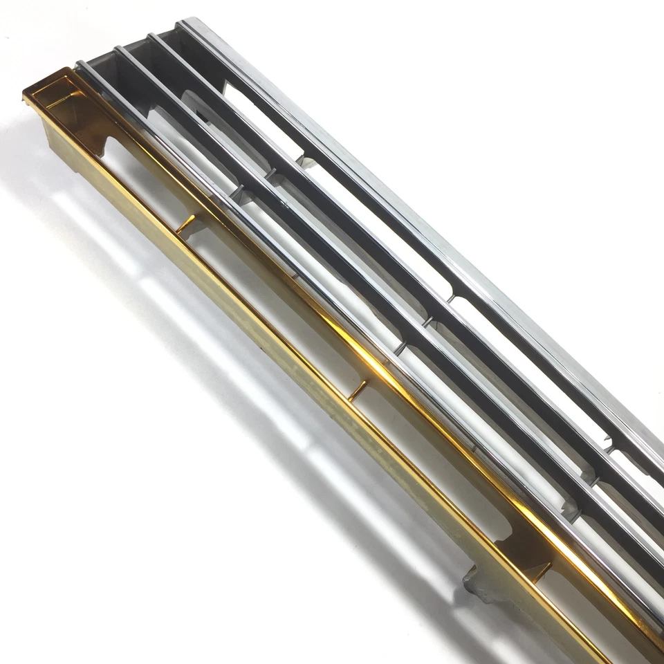 Rejilla delantera TY-07067 para Toyota Corona GL 1984-1985 nueva Foto 3 de 4