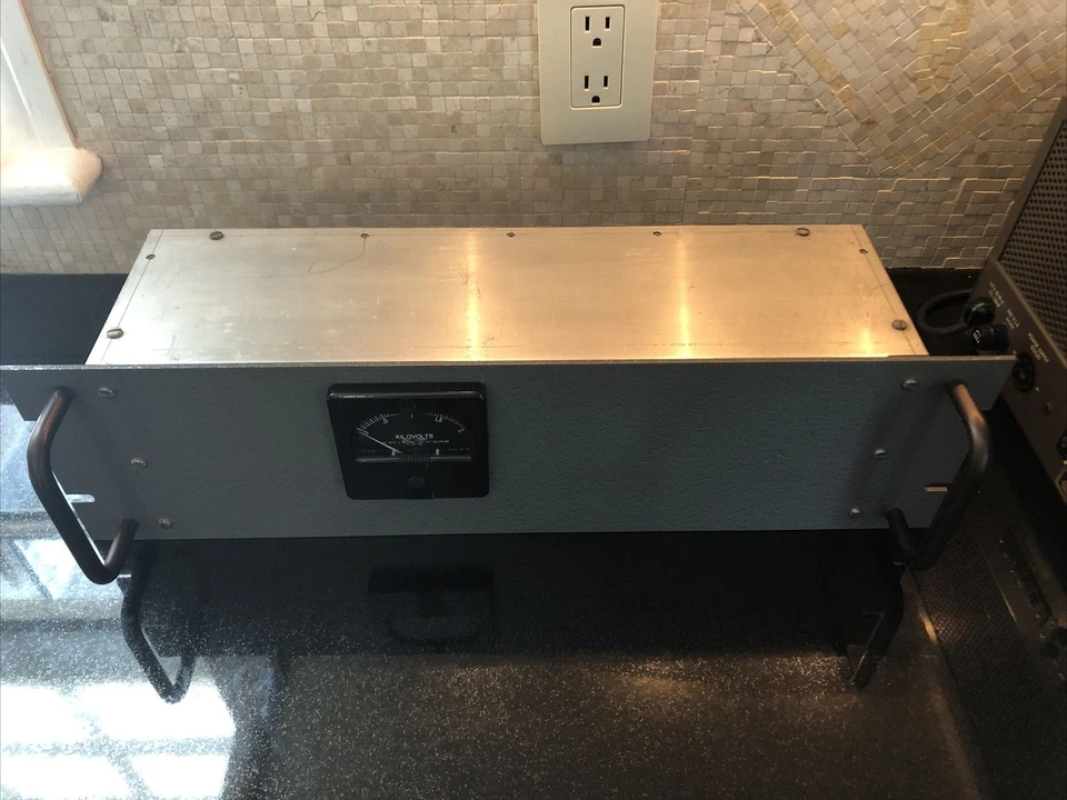 Voltímetro Voltímetro Corriente Continua Kilovoltios RCA Perfecto Estado de Funcionamiento Foto 2 de 4