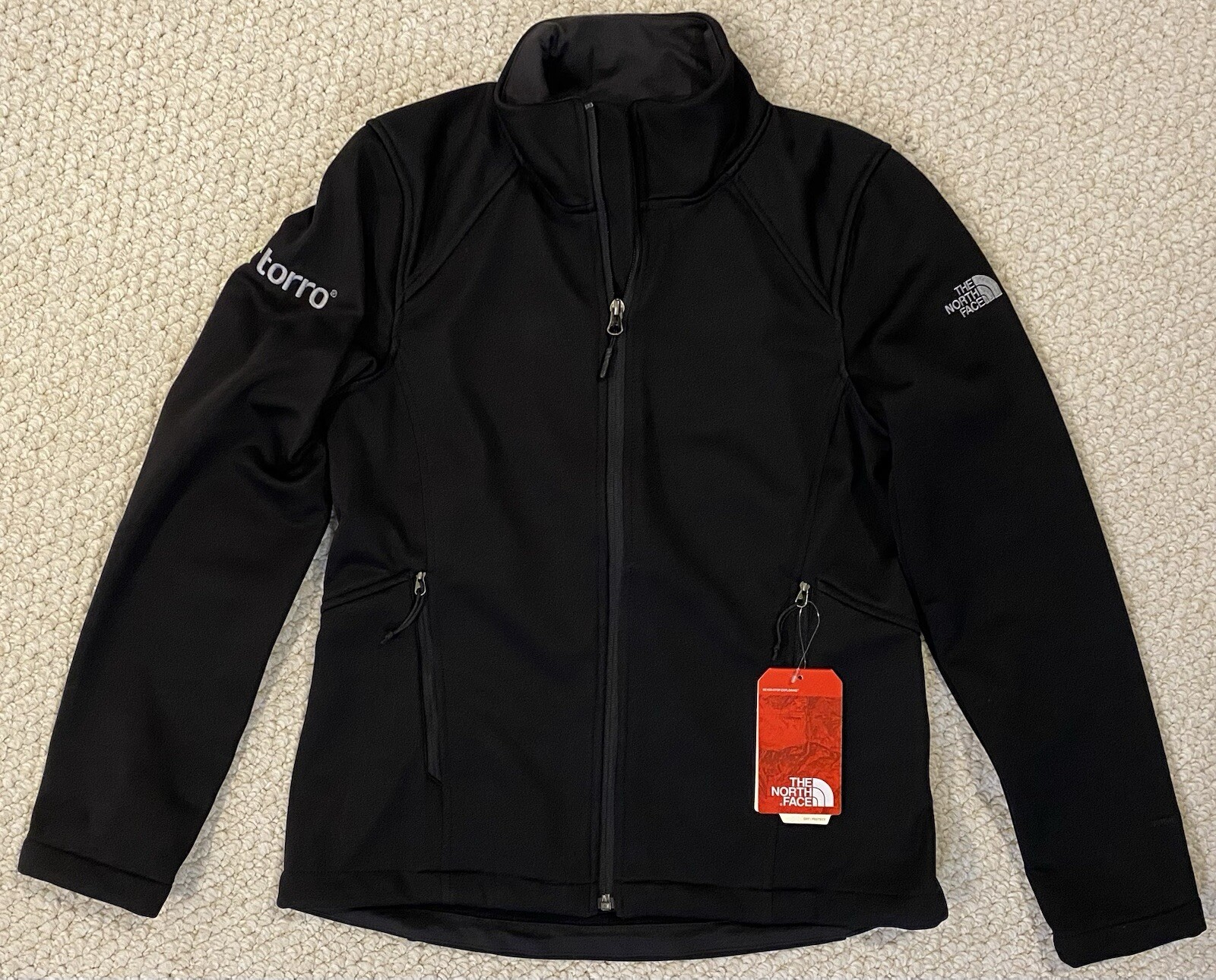 The North Face Ridgeline Soft Shell Womens M Medium Jacket Zip w/ Company Logo