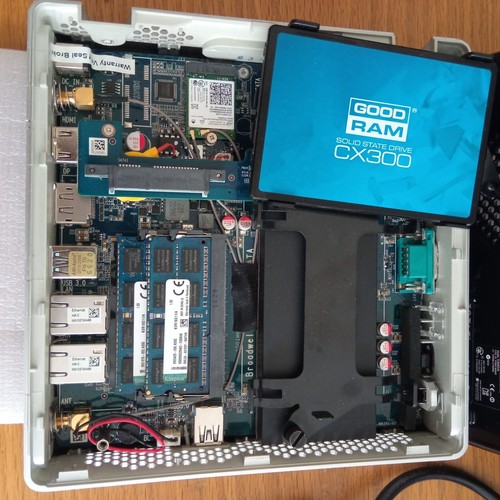 Server Mini PC Zotac ZBOX RI323 CPU intel 2961 8GB DDR3 RAM 120GB SSD W10pr READ - Bild 7 von 9
