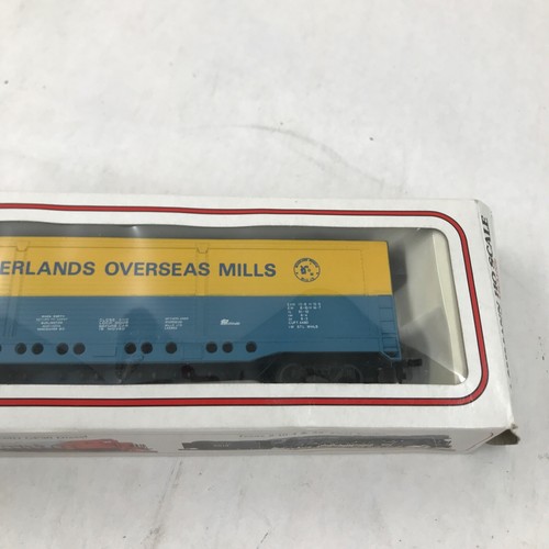BACHMANN HO TRENO SCALA OLANDA MULINI D'OLTREMARE BOXCAR LUNX 70254 - Foto 3 di 7