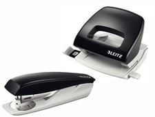 1 Leitz Locher 8038 und Heftgerät 5501 schwarz + 100 Heftklammern 24/6