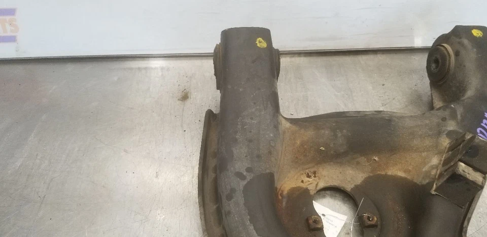 97 CHEVY EXPRESS 1500 BRAZO DE CONTROL INFERIOR CONDUCTOR DELANTERO IZQUIERDO Foto 3 de 4