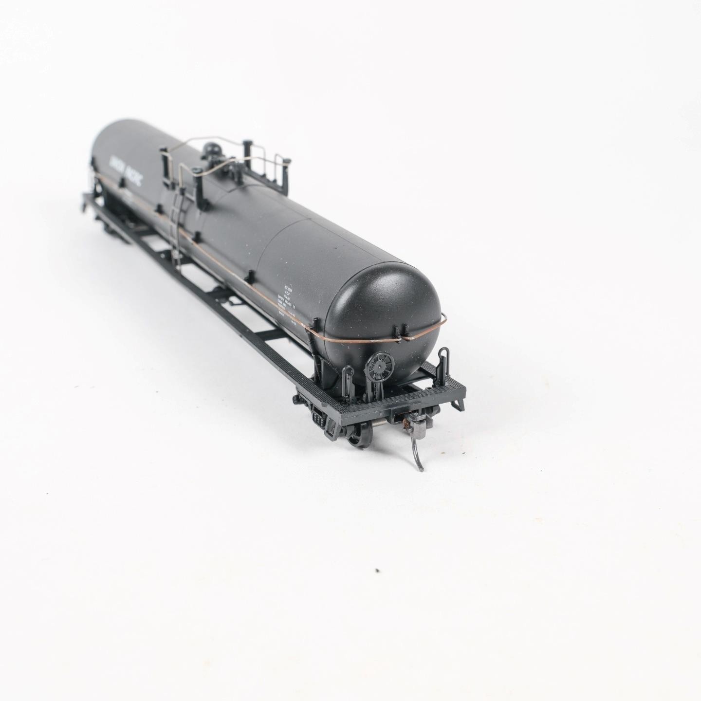 Picture 4 of 5