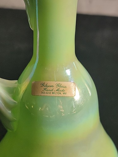 Gibson Art Glass cruet iridescent Green With Stopper - Picture 2 of 10