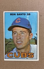 1967 Topps #70 - Ron Santo (Read) (Free Ship)