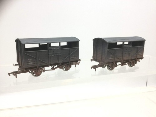 Vagón de ganado Dapol 4F-020-024 calibre OO GWR paquete doble 13821/13826 desgastado | Zustand: Used