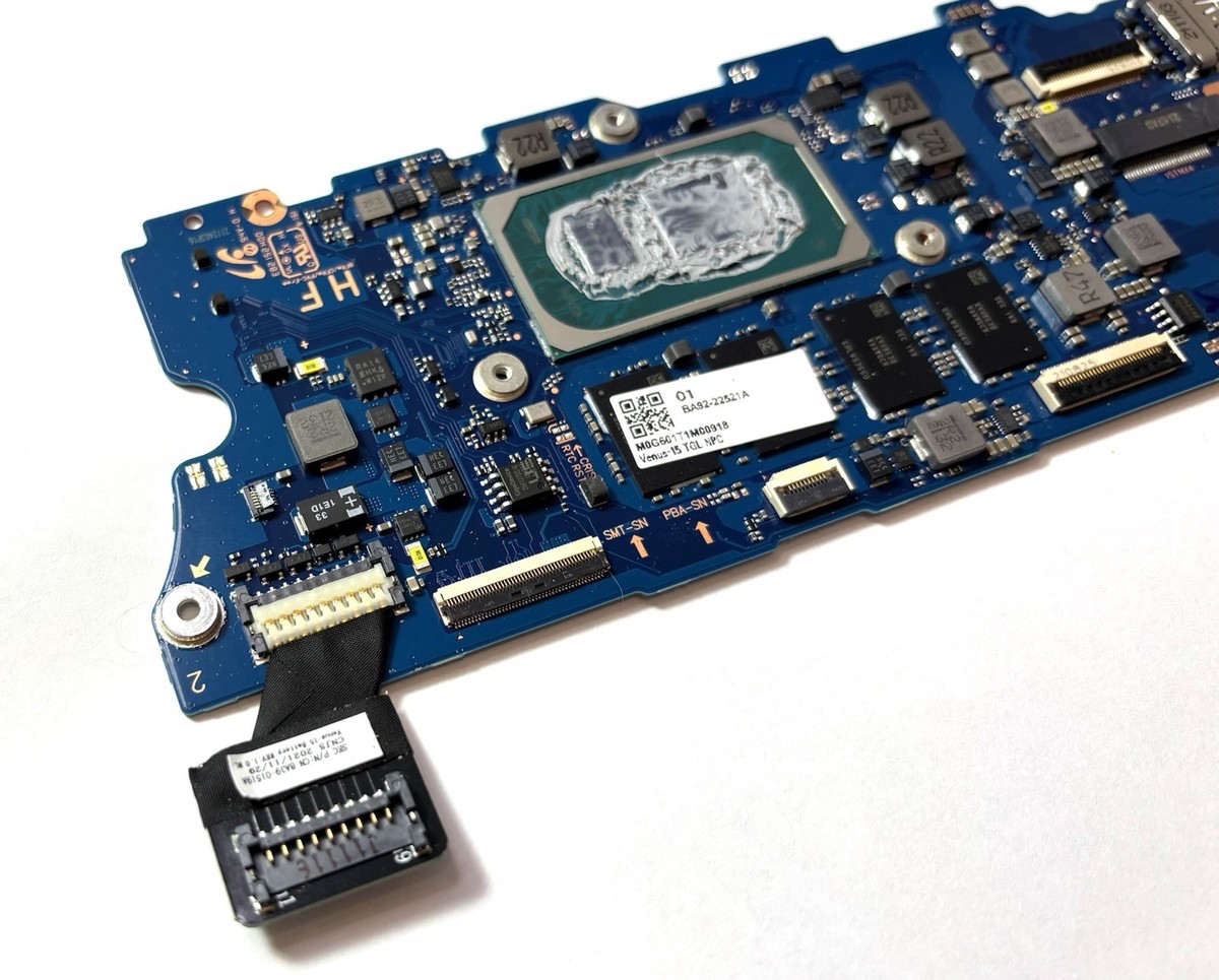 Samsung Galaxy Book NP950XDB 15.6