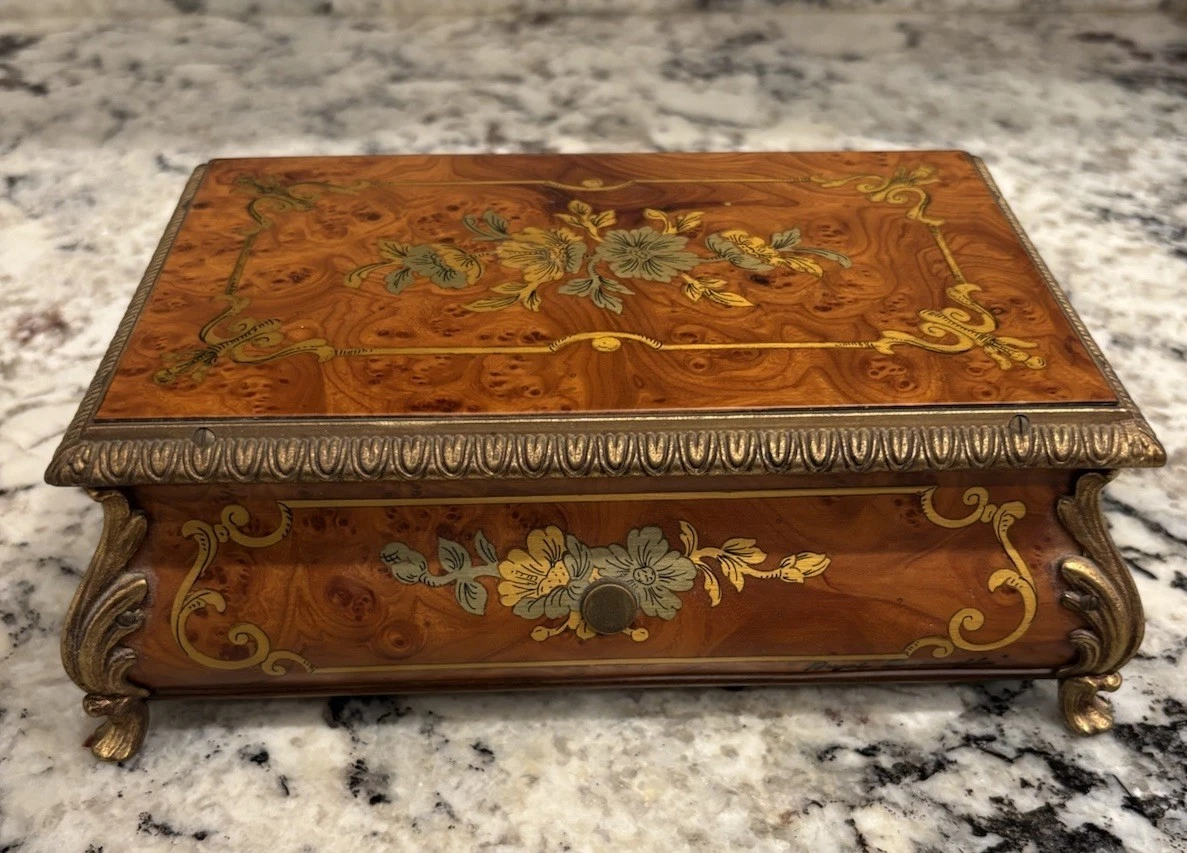 Reuge Sainte Croix In Collectible Music Boxes (1940-1970) for sale