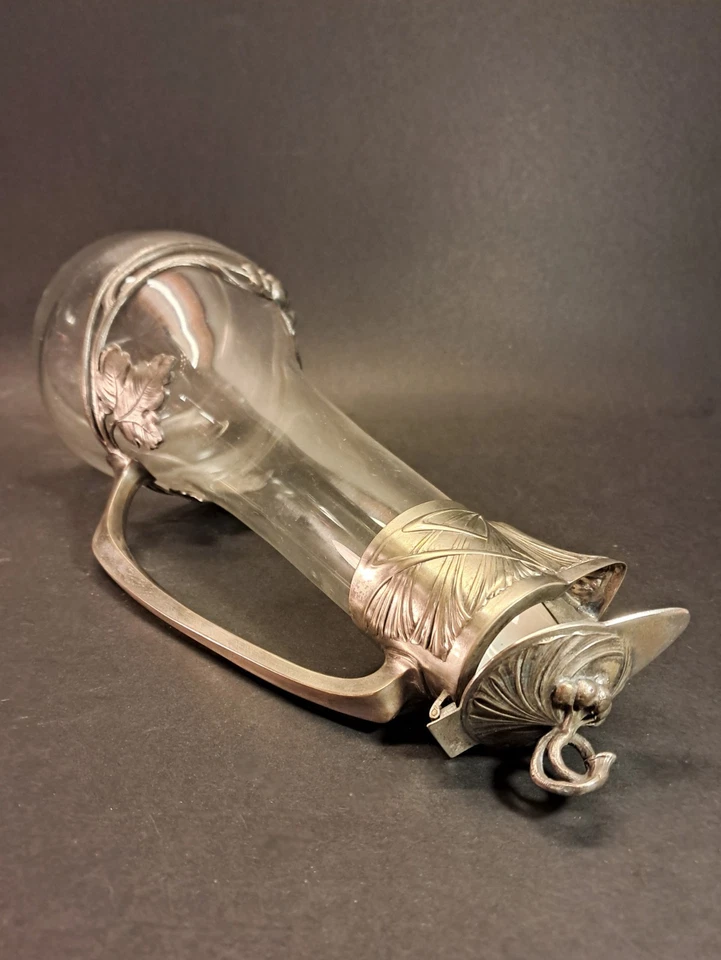 Jugendstil - Sehr schoene Glaskanne mit Metallmontierung um 1900 - Bild 4 von 4