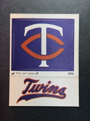 1968-72  Fleer Cloth Stickers Cap Team Patch Twins Version #2