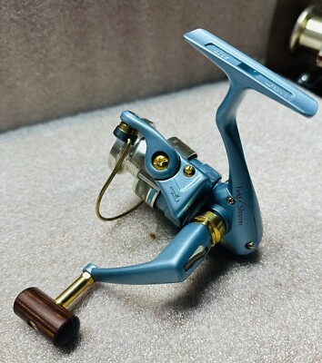 SUZUMI SZM Field Shooter FS1000 Spinning Reel 