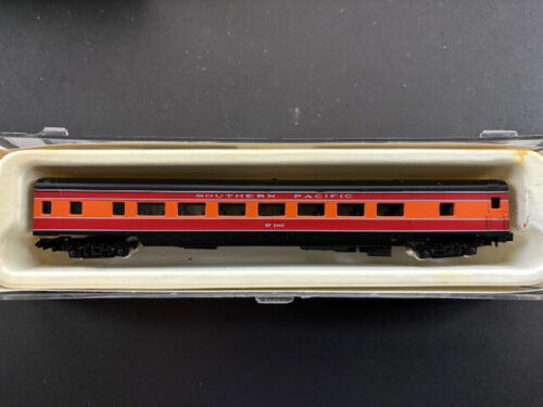 N Gauge, American Rail Road, Southern Pacific Passenger car - Picture 7 of 12