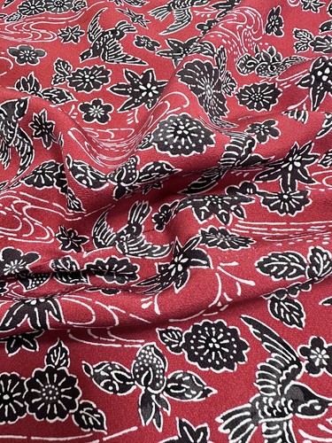 Vintage Japanese kiomono fabric silk Red Base 1 .2 yard Long v115 - Picture 2 of 10