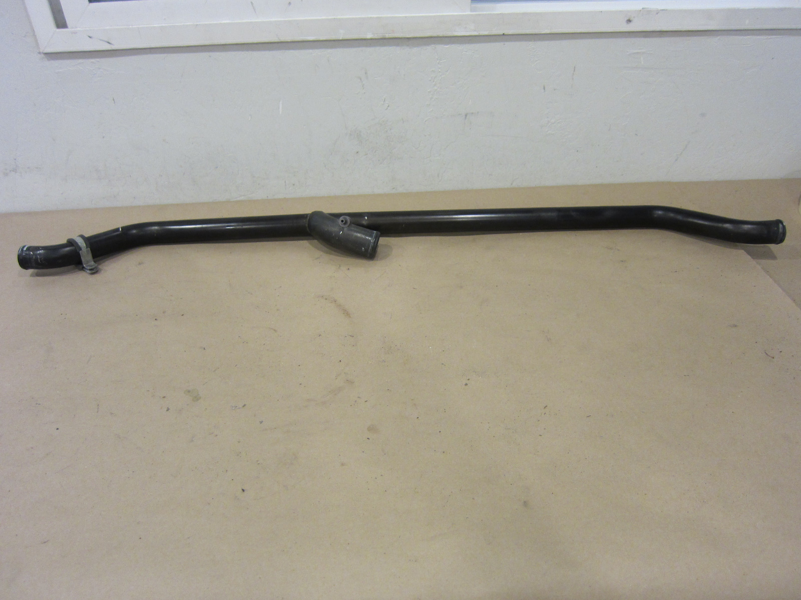 Ferrari 355.2.7,5.2 - Radiators Delivery Pipe. - Part# 167024